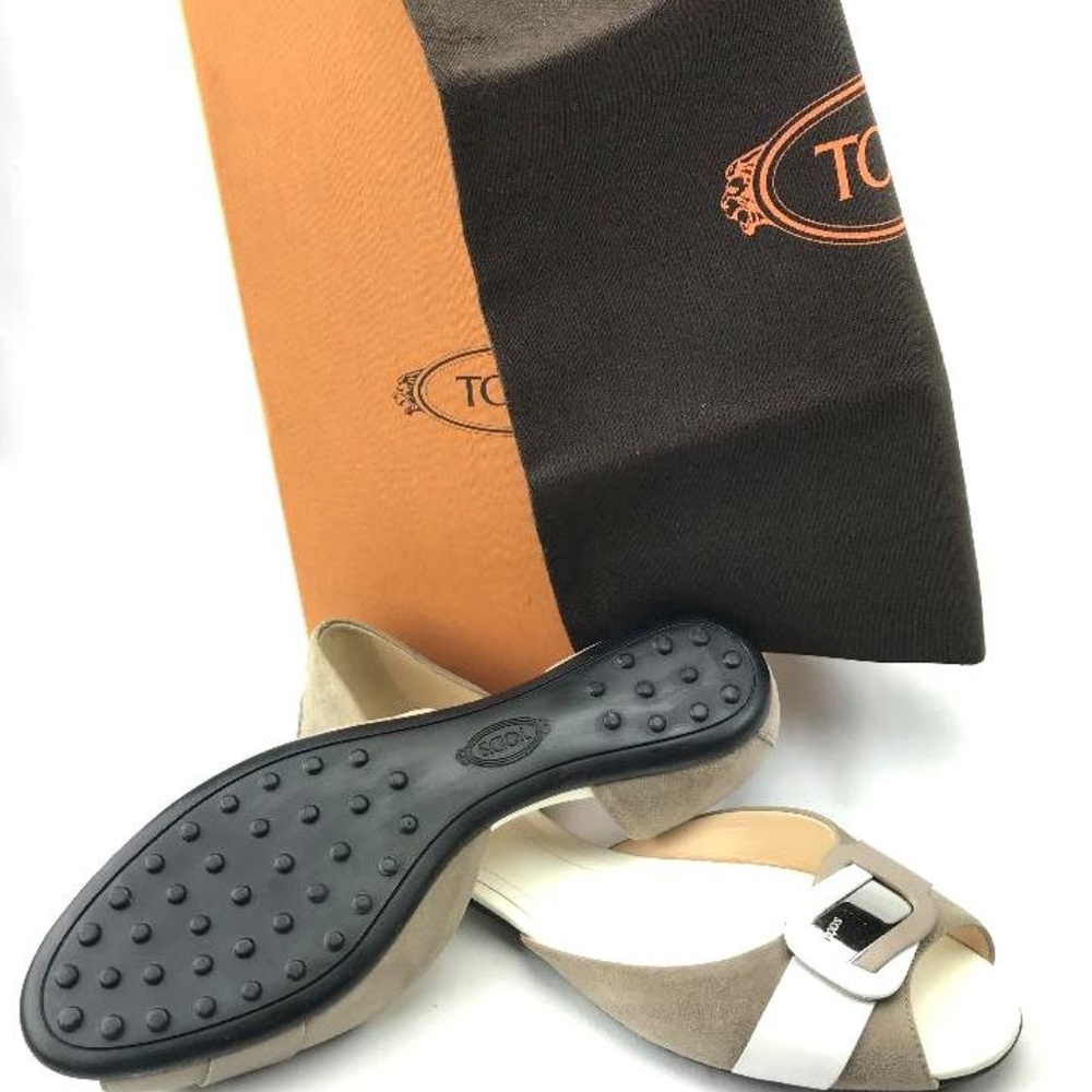 TOD'S Open Toe Cutout Flats in 100% Italian Suede - Picture 5 of 7